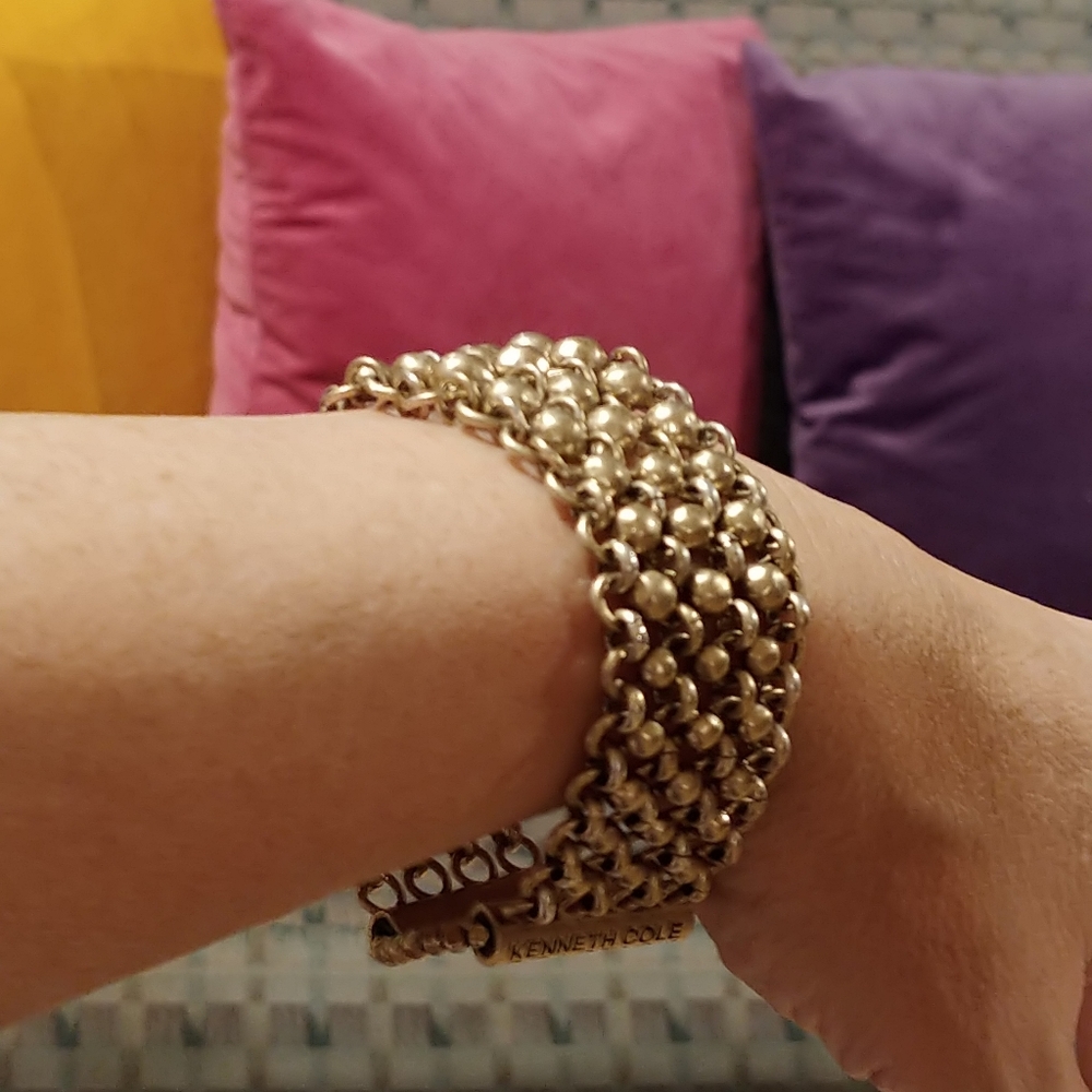 KENNETH COLE🌠REACTION Gold Metal Bracelet💫